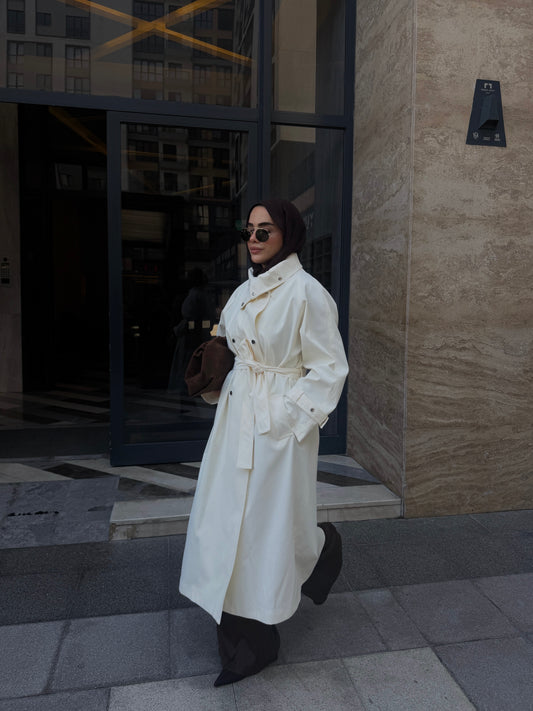 Alina Uzun Trençkot