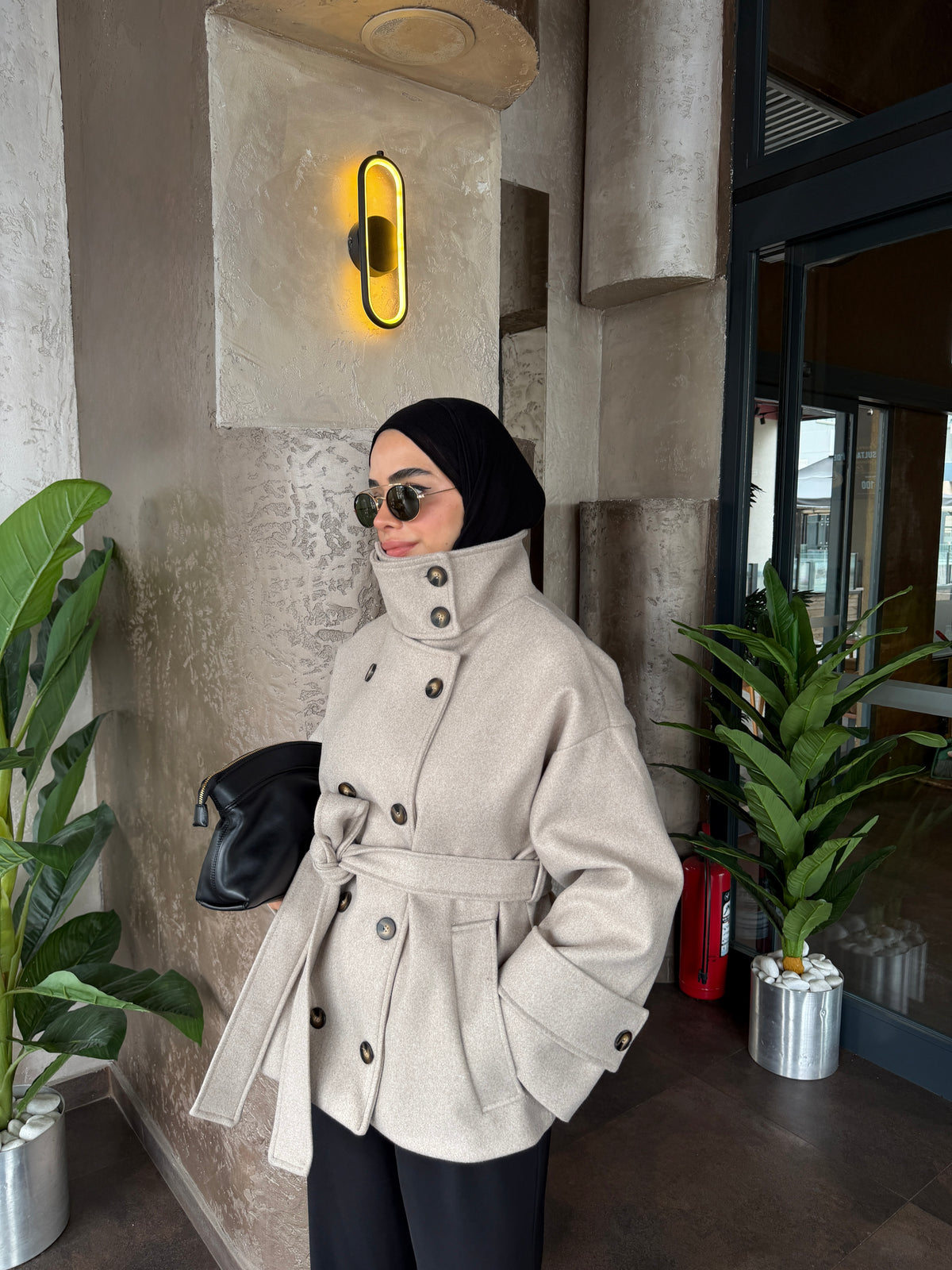 Mona Kaban Kısa (Standart)
