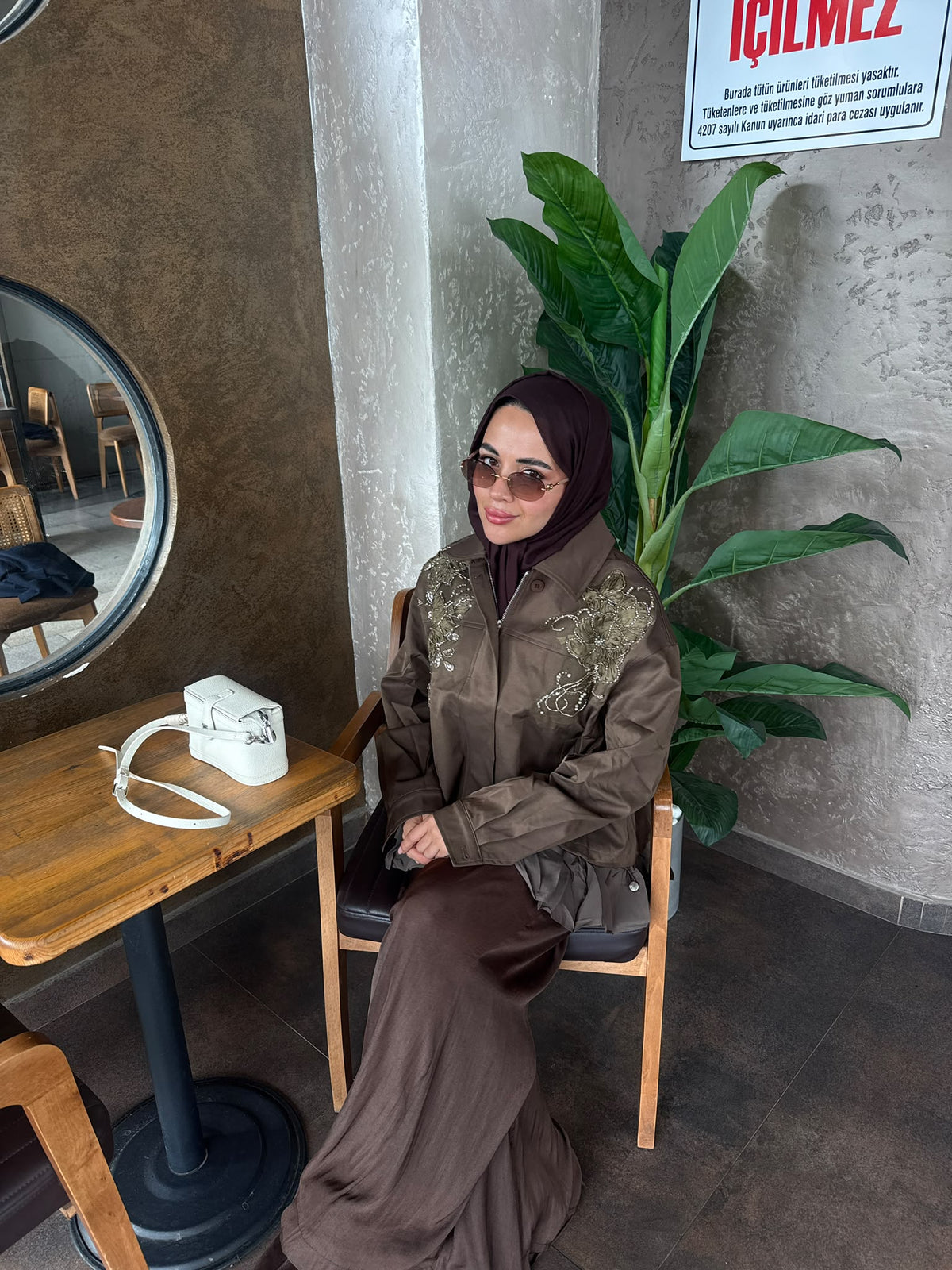 Taşlı İthal Ceket