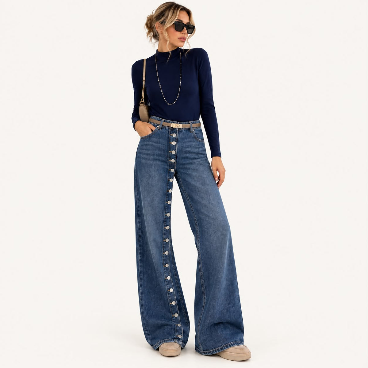 Düğme Detaylı Jean
